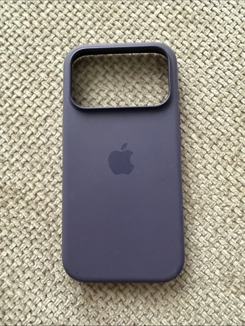 iPhone 17 pro Apple Silicone iPhone Case in Deep Plum